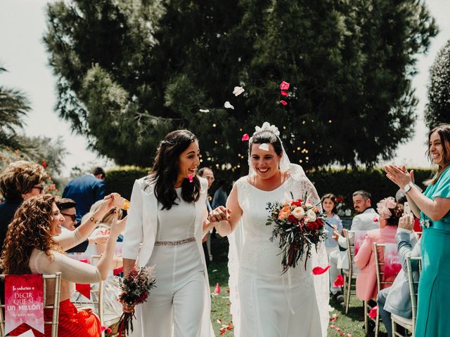 La boda de Paula y Pilar en Torrevieja, Alicante 28
