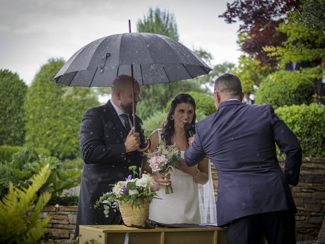 La boda de Sonia y Diego en Abegondo, A Coruña 17