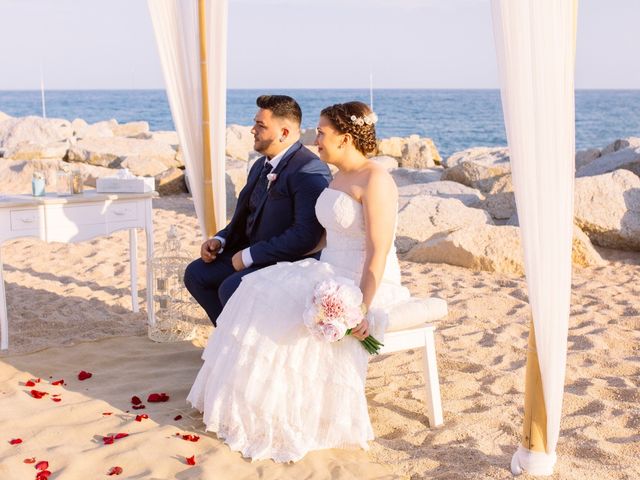 La boda de Ismael y Laia en Canet De Mar, Barcelona 27