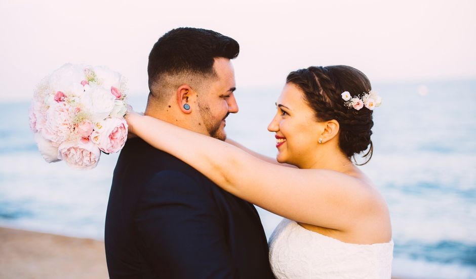 La boda de Ismael y Laia en Canet De Mar, Barcelona