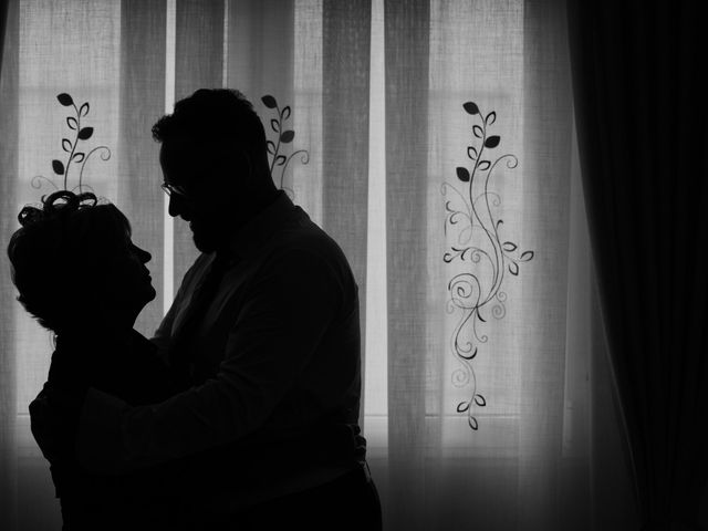 La boda de miguel y vero en Ponferrada, León 24