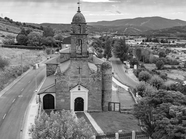 La boda de miguel y vero en Ponferrada, León 32