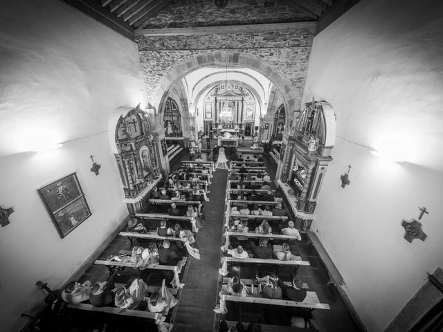 La boda de miguel y vero en Ponferrada, León 38