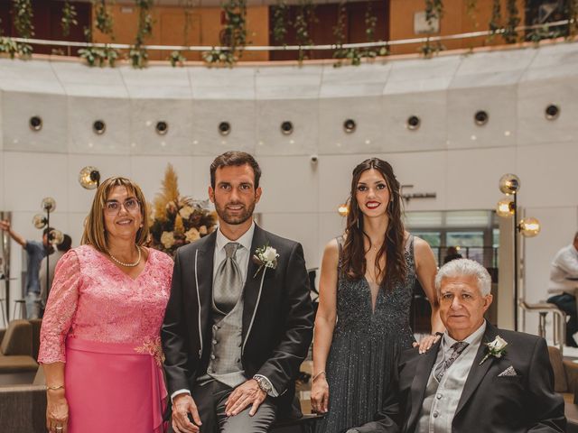 La boda de Jordi y Caroline en Bigues, Barcelona 10