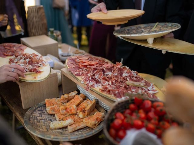 La boda de Raimon y Laia en Sant Hilari Sacalm, Girona 28