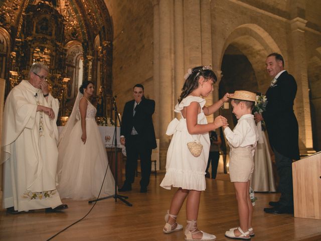 La boda de Raquel y Jonathan en San Bernardo, Valladolid 40