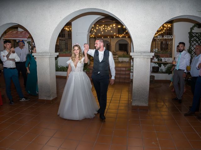 La boda de Mario y Yaiza en Cubas De La Sagra, Madrid 38