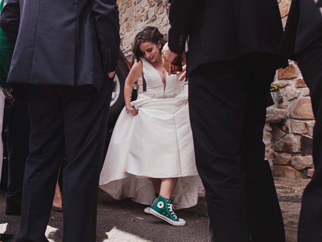 La boda de Patxi y Ariane en Bakio, Vizcaya 105