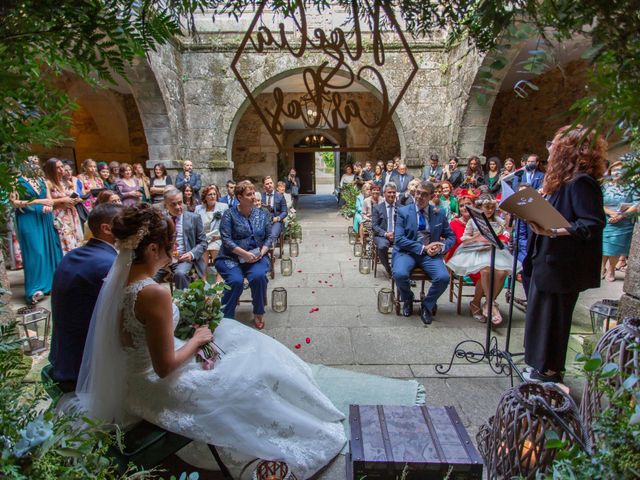 La boda de Carlos y Noelia en A Coruña, A Coruña 10