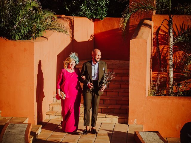 La boda de Borja y Alejandro en Santi Petri, Cádiz 39