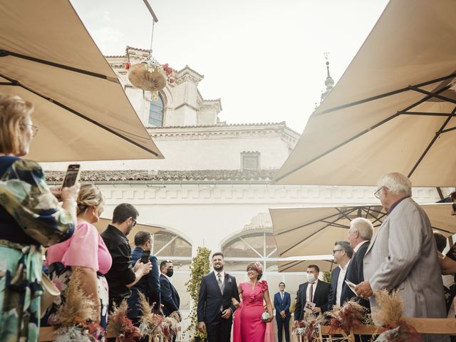 La boda de Paco y Carla en San Bartolome De Las Abiertas, Toledo 53