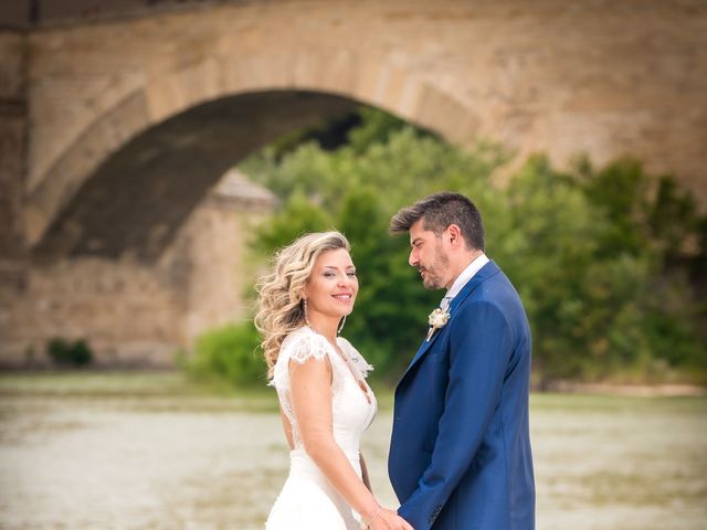 La boda de Jose Manuel  y Nadia  en Zaragoza, Zaragoza 10