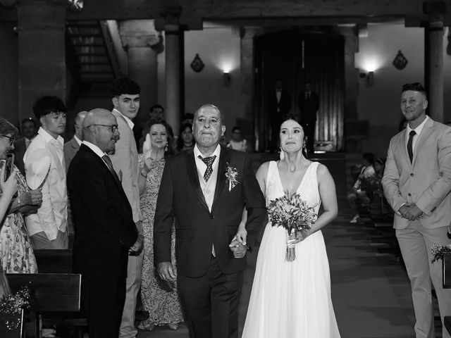 La boda de Adrian y Elena en Manzanares El Real, Madrid 23