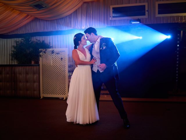 La boda de Adrian y Elena en Manzanares El Real, Madrid 45