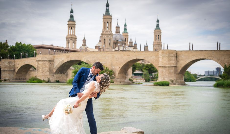 La boda de Jose Manuel  y Nadia  en Zaragoza, Zaragoza