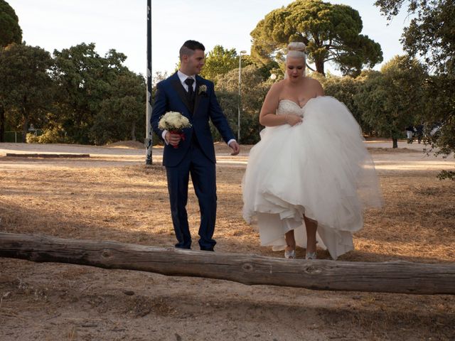 La boda de Alexander y Jennifer en Madrid, Madrid 57