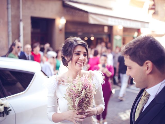 La boda de Miguel y Silvia en Berrioplano, Navarra 15