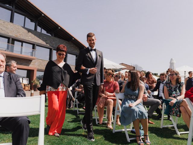 La boda de Jon y Ane en Zarautz, Guipúzcoa 46