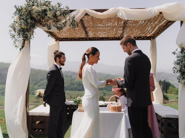 La boda de Jon y Ane en Zarautz, Guipúzcoa 56