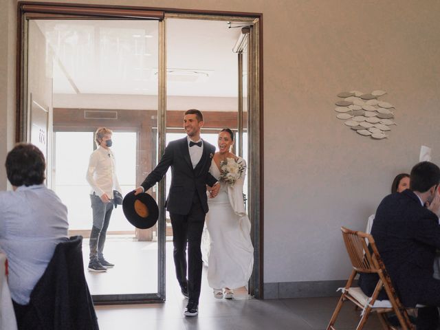 La boda de Jon y Ane en Zarautz, Guipúzcoa 63