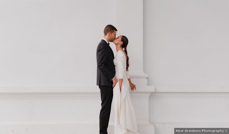 La boda de Jon y Ane en Zarautz, Guipúzcoa