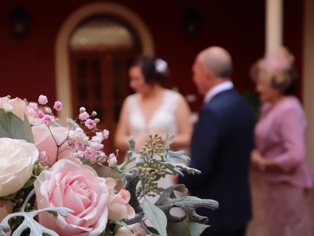 La boda de Nacho y Andrea en Valencia, Valencia 18