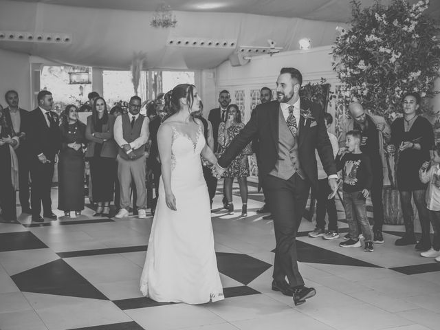 La boda de Javier y Raquel en El Molar, Madrid 22