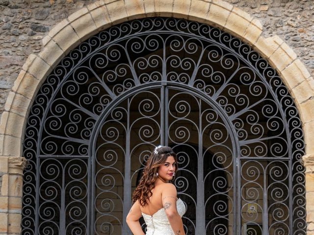 La boda de Patricia y Asier en Isla, Cantabria 48