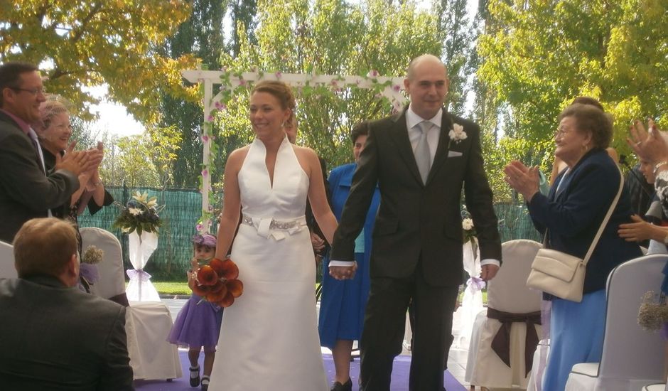 La boda de Javi y Patri en Valladolid, Valladolid