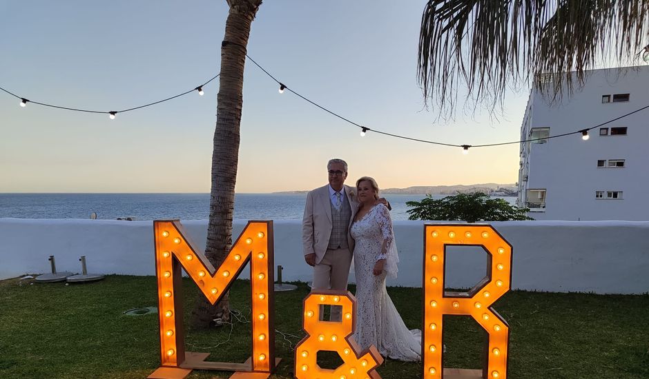 La boda de Miguel Angel y Reme en Benalmadena Costa, Málaga