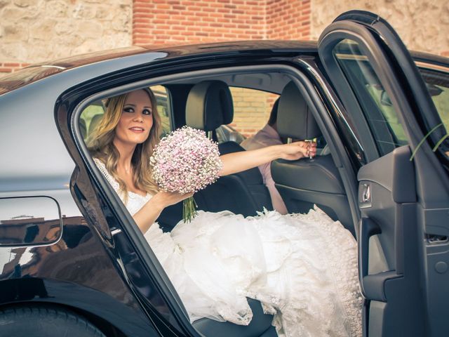 La boda de Jesus y Cristina en Torrelodones, Madrid 23