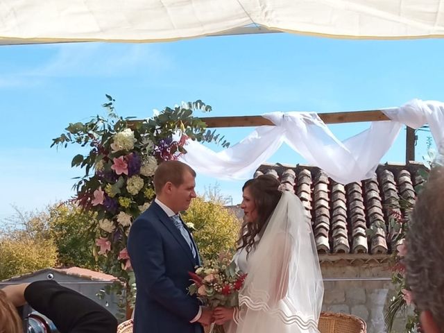 La boda de David  y Bego en Valoria La Buena, Valladolid 3