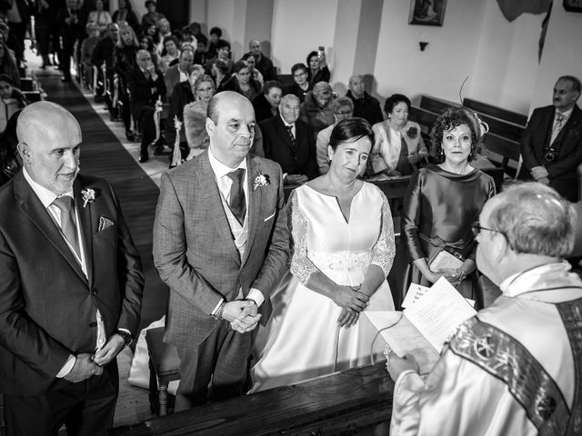 La boda de Elena y Ángel en Soto Del Barco, Asturias 30