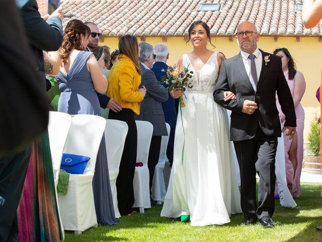 La boda de Lidia y Cristina en Mucientes, Valladolid 16