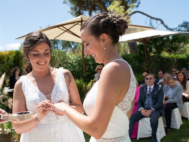 La boda de Lidia y Cristina en Mucientes, Valladolid 25