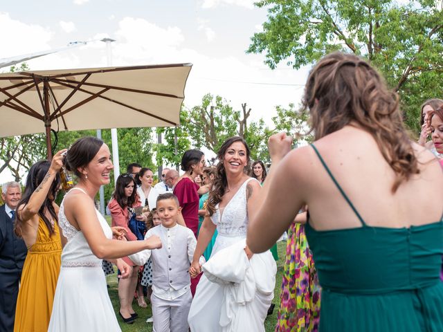 La boda de Lidia y Cristina en Mucientes, Valladolid 39