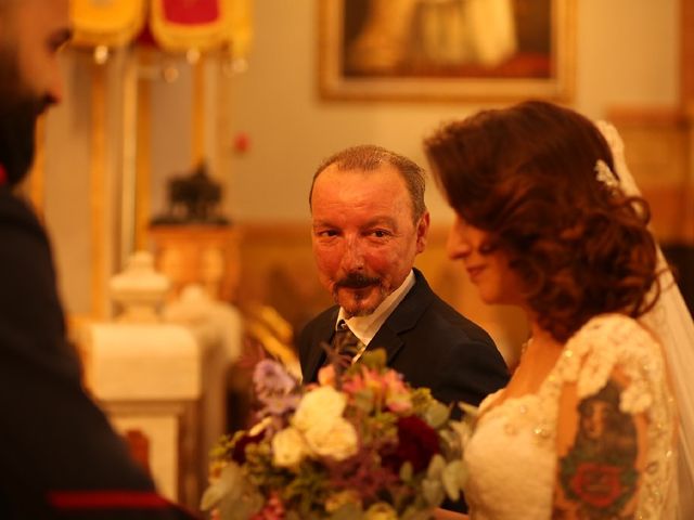 La boda de Juan  y Rocio  en Castelló/castellón De La Plana, Castellón 30