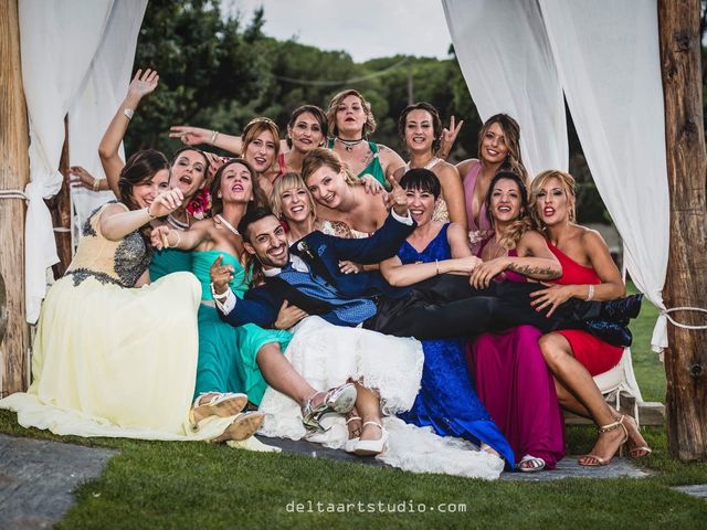 La boda de Robert y Saida en Sant Fost De Campsentelles, Barcelona 11