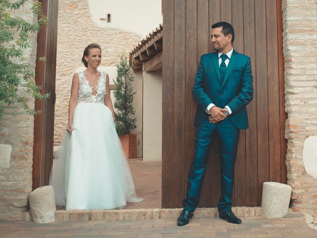 La boda de Juan Raúl y Caterina en La Bisbal Del Penedes, Tarragona 58