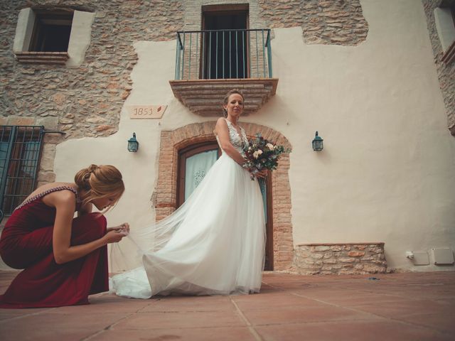 La boda de Juan Raúl y Caterina en La Bisbal Del Penedes, Tarragona 68