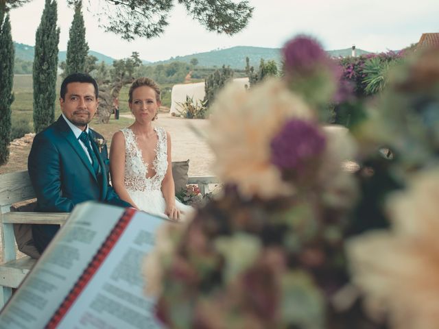 La boda de Juan Raúl y Caterina en La Bisbal Del Penedes, Tarragona 76