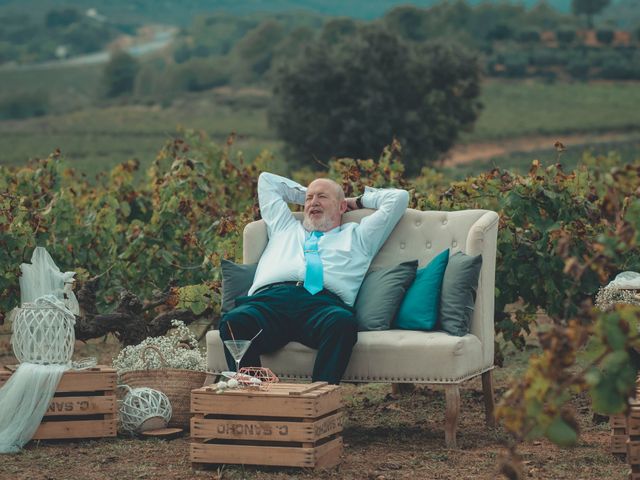 La boda de Juan Raúl y Caterina en La Bisbal Del Penedes, Tarragona 108