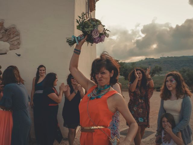 La boda de Juan Raúl y Caterina en La Bisbal Del Penedes, Tarragona 129