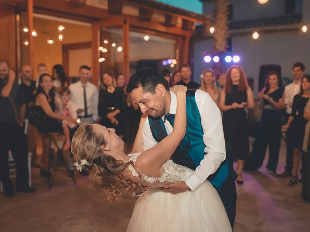 La boda de Juan Raúl y Caterina en La Bisbal Del Penedes, Tarragona 140