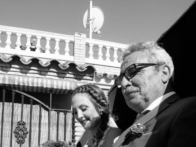 La boda de Ráuj y Ana Maria en El Puerto De Santa Maria, Cádiz 28