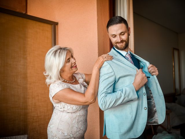 La boda de Brian y Jose en Toledo, Toledo 11