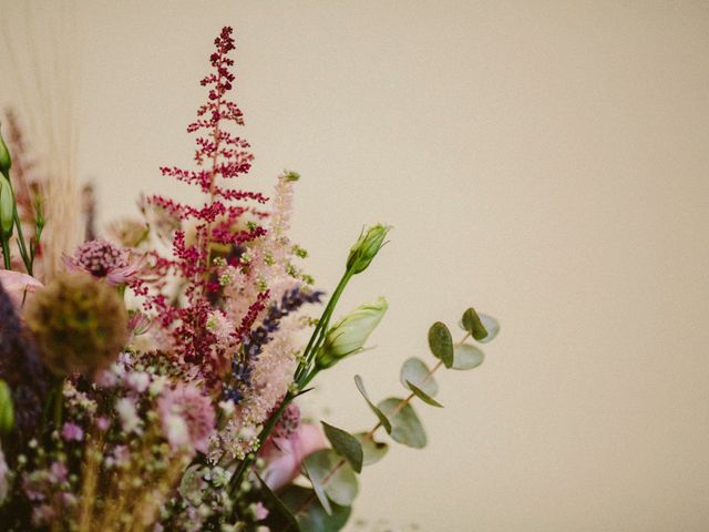 La boda de Alejandro  y Laura en L' Ametlla Del Valles, Barcelona 1