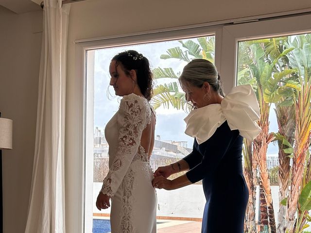 La boda de Christian  y Carolina  en Alcoceber, Castellón 7