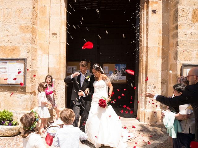 La boda de Javier y Nereida  en Riaza, Segovia 18