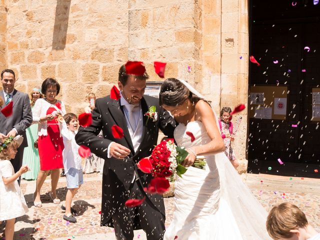 La boda de Javier y Nereida  en Riaza, Segovia 20